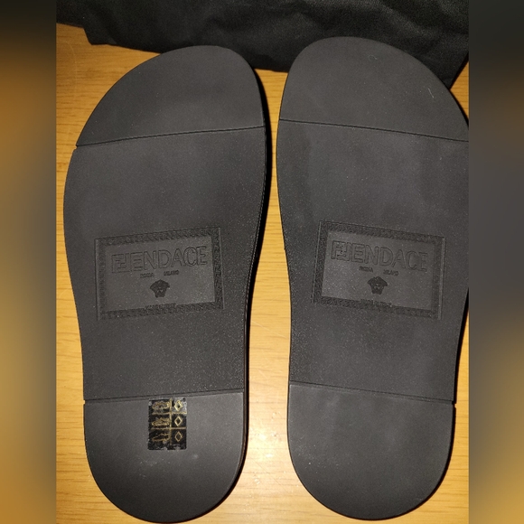 FENDACE Black Slides w37 FENDI X VERSACE collaboration - Picture 6 of 15